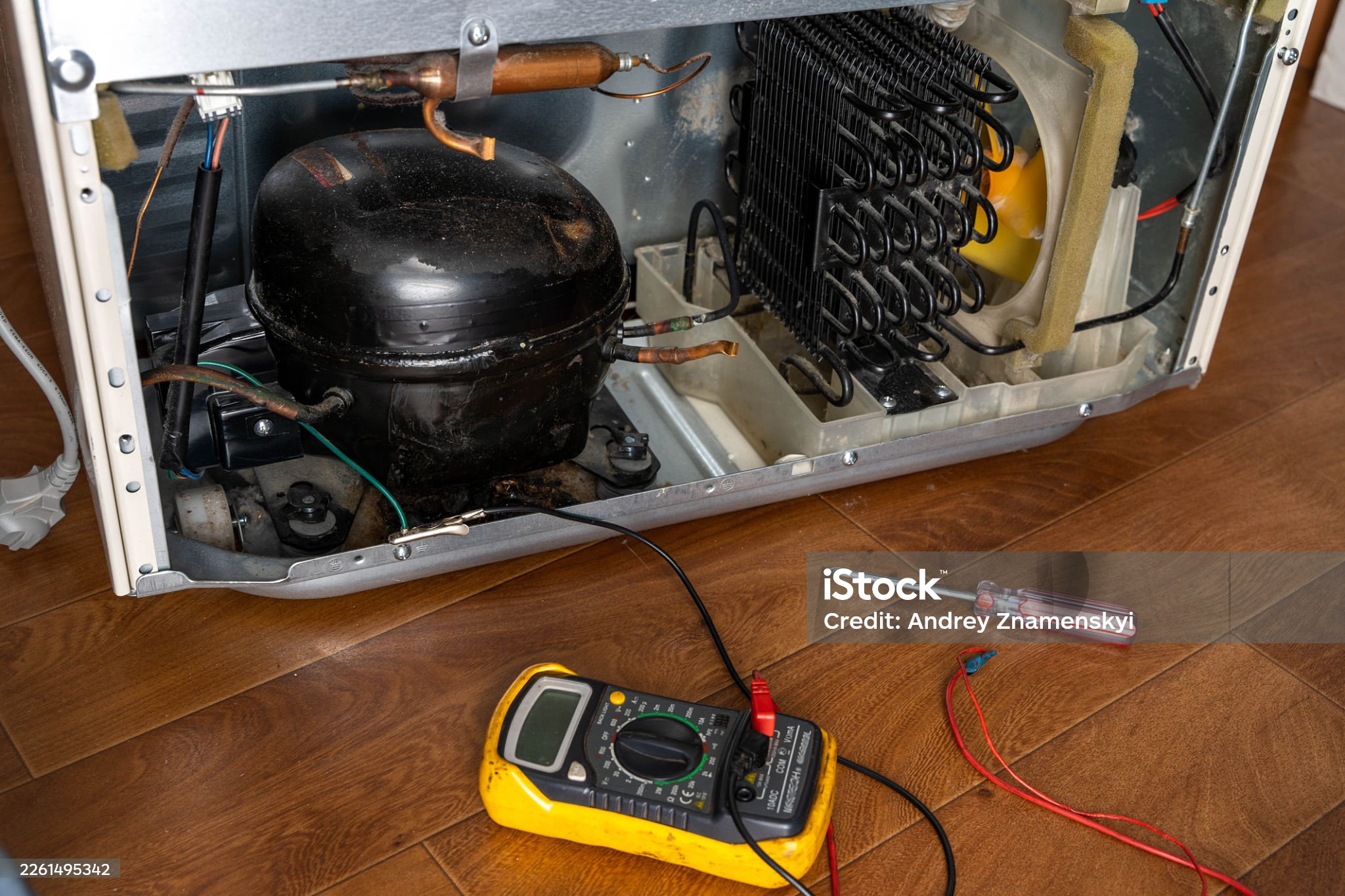 Замена компрессора в холодильнике